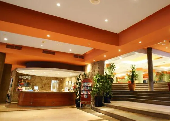 Livvo & Aquapark 3*