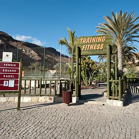 Hotel Livvo & Aquapark 3*