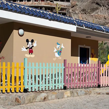 Hotel Livvo & Aquapark 3*