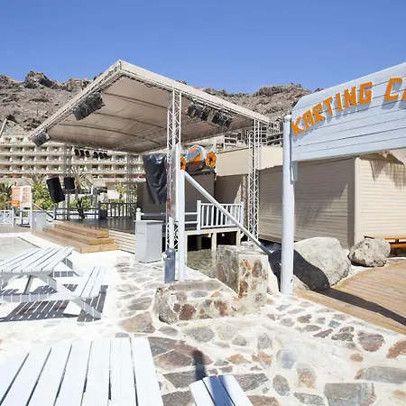 Livvo & Aquapark Taurito