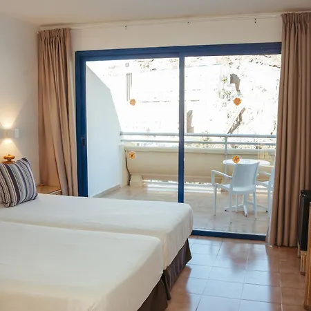 Livvo & Aquapark Hotell