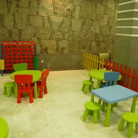 Livvo & Aquapark 3* Taurito