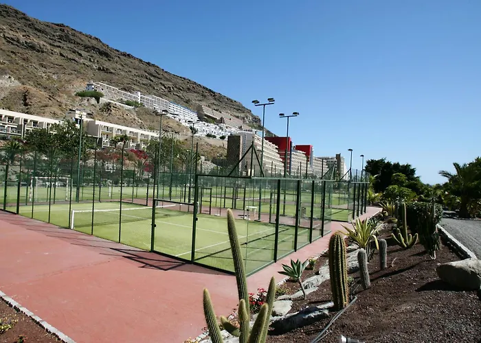 Livvo & Aquapark 3* Taurito