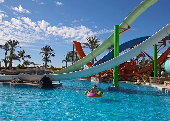 Livvo & Aquapark 3* Taurito