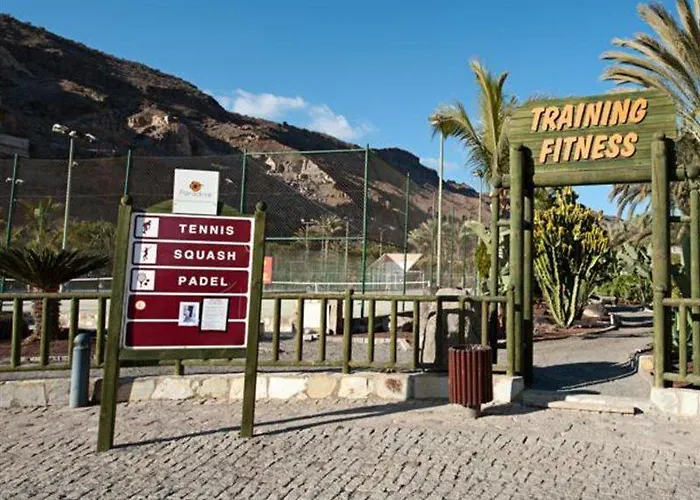 Livvo & Aquapark Hotel