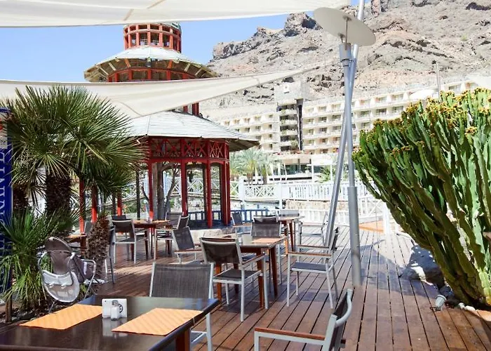 Livvo & Aquapark Hotel Taurito