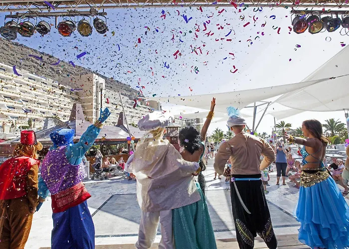 Hotel Livvo & Aquapark 3*