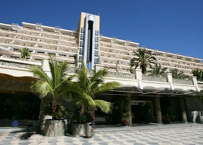 Hotel Livvo & Aquapark 3*